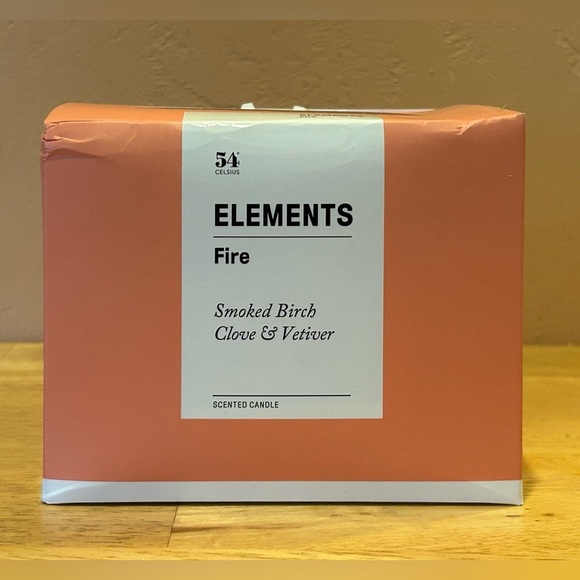 NEW 54 Celsius Fire-Elements Luxury Scented Candle. Smoked Birch & Clover Scent. - Picture 5 of 8